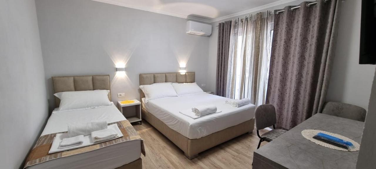 Aaa Apartment Berat Kültér fotó