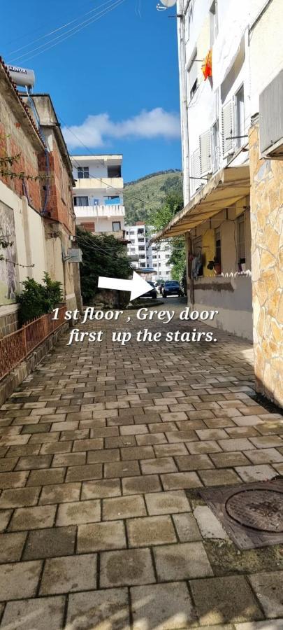 Aaa Apartment Berat Kültér fotó